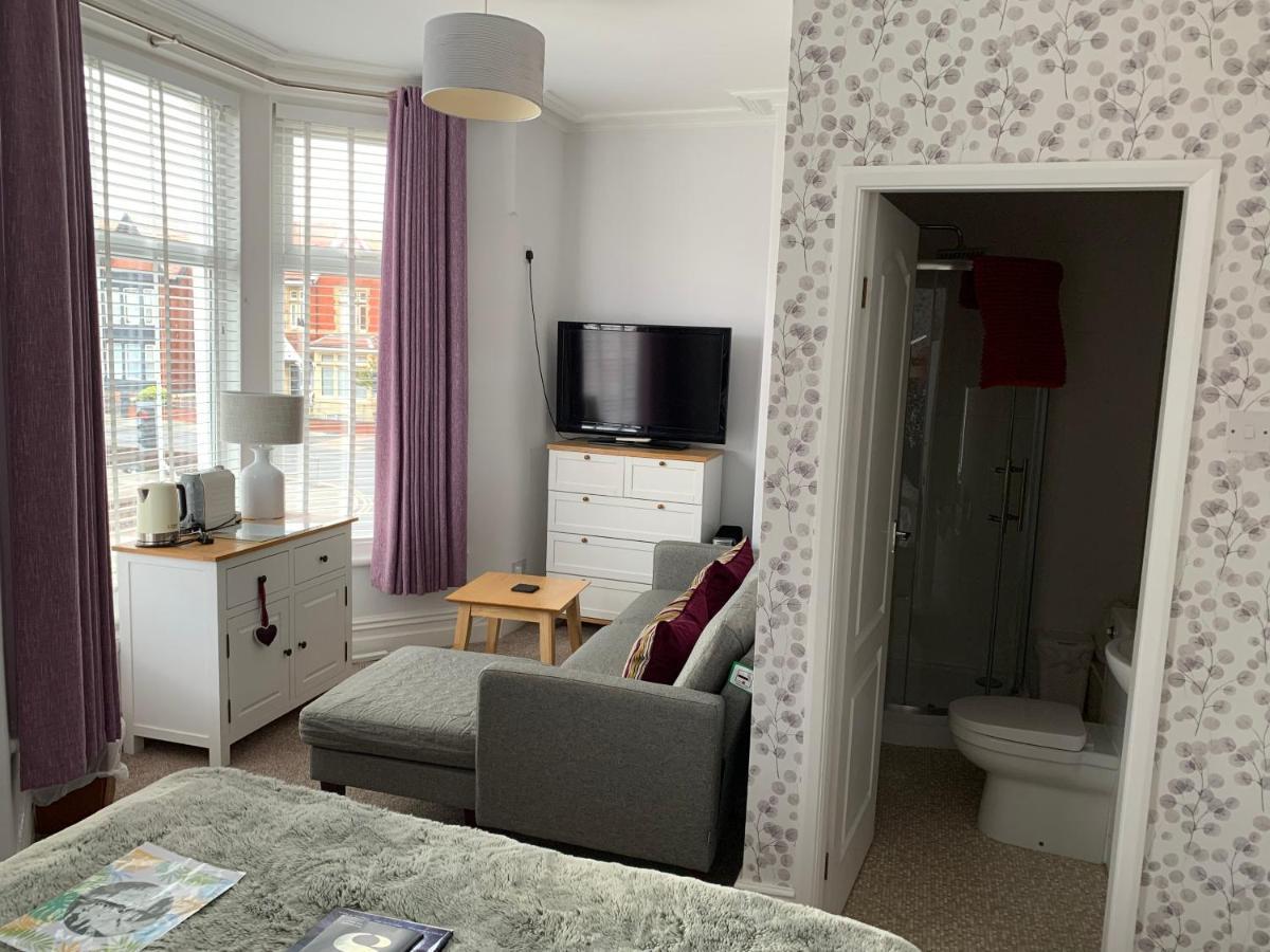 The Fylde International Guest House Blackpool Zewnętrze zdjęcie
